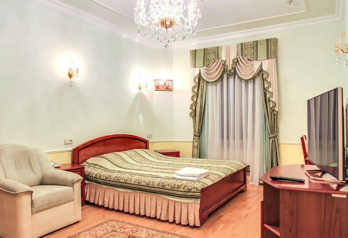 Полулюкс